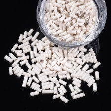 3-5mm Glass Bugle Beads: Opaque Creamy White 20g