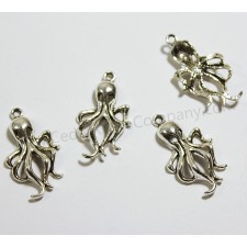 Octopus Pendant Charms Metal Alloy Tibetan Silver Pendant 32x17mm