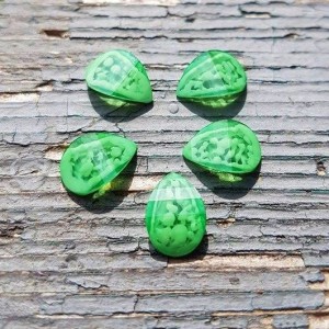 1pc Grab Bin - Resin Cabochon Embellishments Teardrop Green Spot Faceted 10mm( 3/8") x 7mm( 2/8")