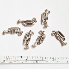 Pewter Musical Instrument Trumpet Charms 17x8mm 5pcs