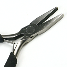 4 ½" Flat Chain Nose Pliers (Black Handle)