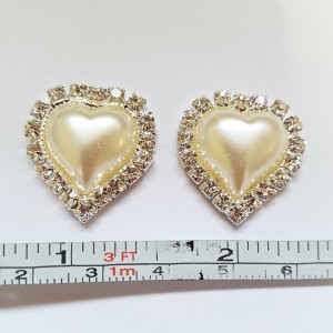 1pc Grab Bin - Heart Acrylic Pearl Cabochons, with Grade A Rhinestone and Brass  Settings, Cream, 22x22mm