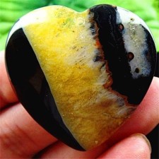 Heart Stripes Agate Pendant Bead