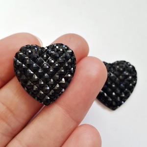 2pc Black Faceted Glue On Resin Hearts 25mm