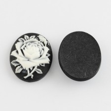 4pcs 30x23mm Oval Floral White Rose Cameo on Black Resin Gem