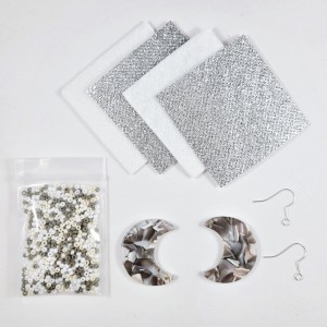 Bead Embroidery Beading Kit Glitter Vinyl, Beads, Cabs, Pellon