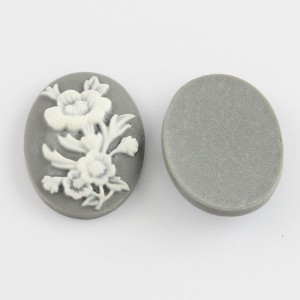 4pcs 30x23mm Oval Floral White Rose Cameo on GreyResin Gem