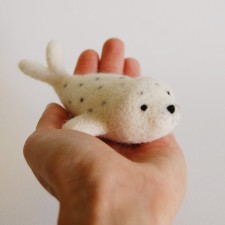 White Seal Pup Needle Felting Starter Kit, with Wool Felt and Punch Needles